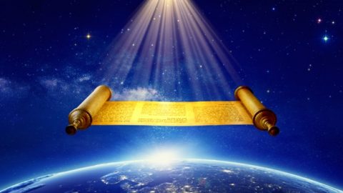 Sebagaimana tertulis dalam Alkitab, "Yesus Kristus adalah sama kemarin, dan hari ini, dan untuk selama-lamanya" (Ibrani 13:8). Ini menunjukkan bahwa nama Tuhan tidak akan pernah berubah. Lalu mengapa Anda bersaksi bahwa Tuhan memiliki nama baru ketika Dia datang kembali pada akhir zaman, dan bahwa Dia disebut Tuhan Yang Mahakuasa?