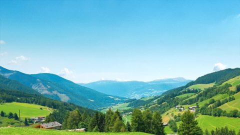 Cara Penyampaian dan Karakteristik Unik Perkataan Sang Pencipta adalah Simbol dari Identitas dan Otoritas Unik Sang Pencipta